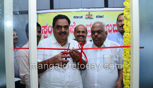 Health Minister Ramesh Kumar